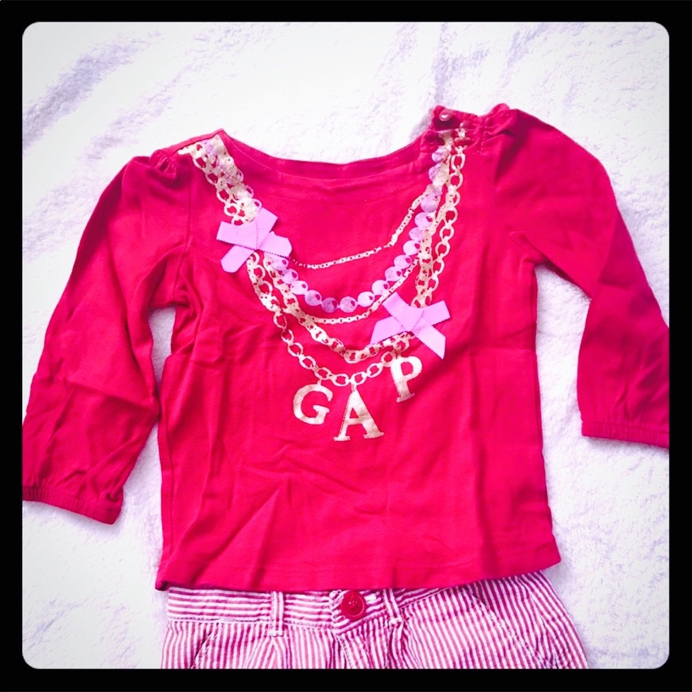 Baby Gap Girls Red Necklace Tee, sz 12-18 months.